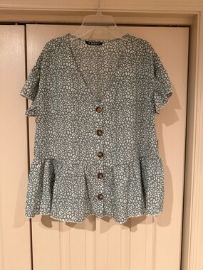 SHEIN Sage Green Printed Button-Front Peplum Blouse